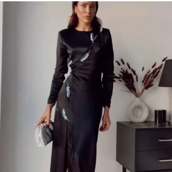 NWT ZARA Leaf Satin Effect Dress Black S Blogger’s Favorite - Picture 4 of 9